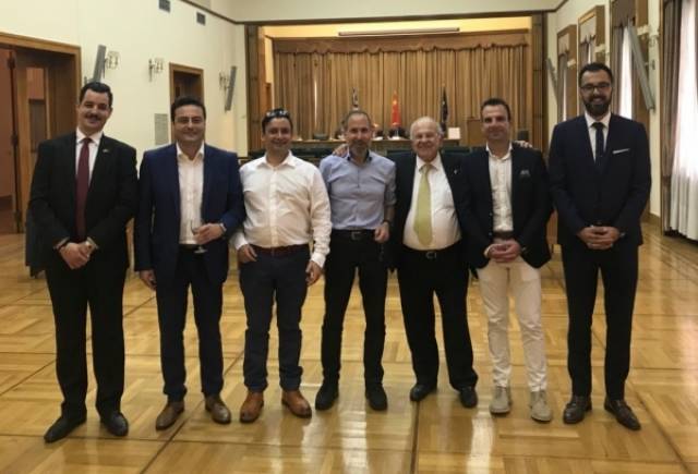 President of the Kastorian Fur Association Yannis Korentsidis on the new Board of Directors of the Hellenic-Chinese Chamber